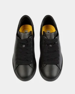 Adrien Brody Travel Collection Sneaker In Black Leather