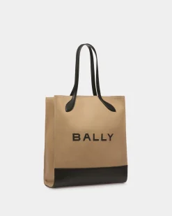 Bar Tote Bag In Sand And Black Fabric