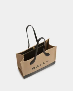 Bar Tote Bag In Sand And Black Fabric