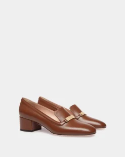 Deco Pump in Brown Leather