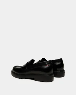 Gusto Loafer In Black Leather