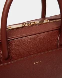 Oeden Briefcase in Brown Leather