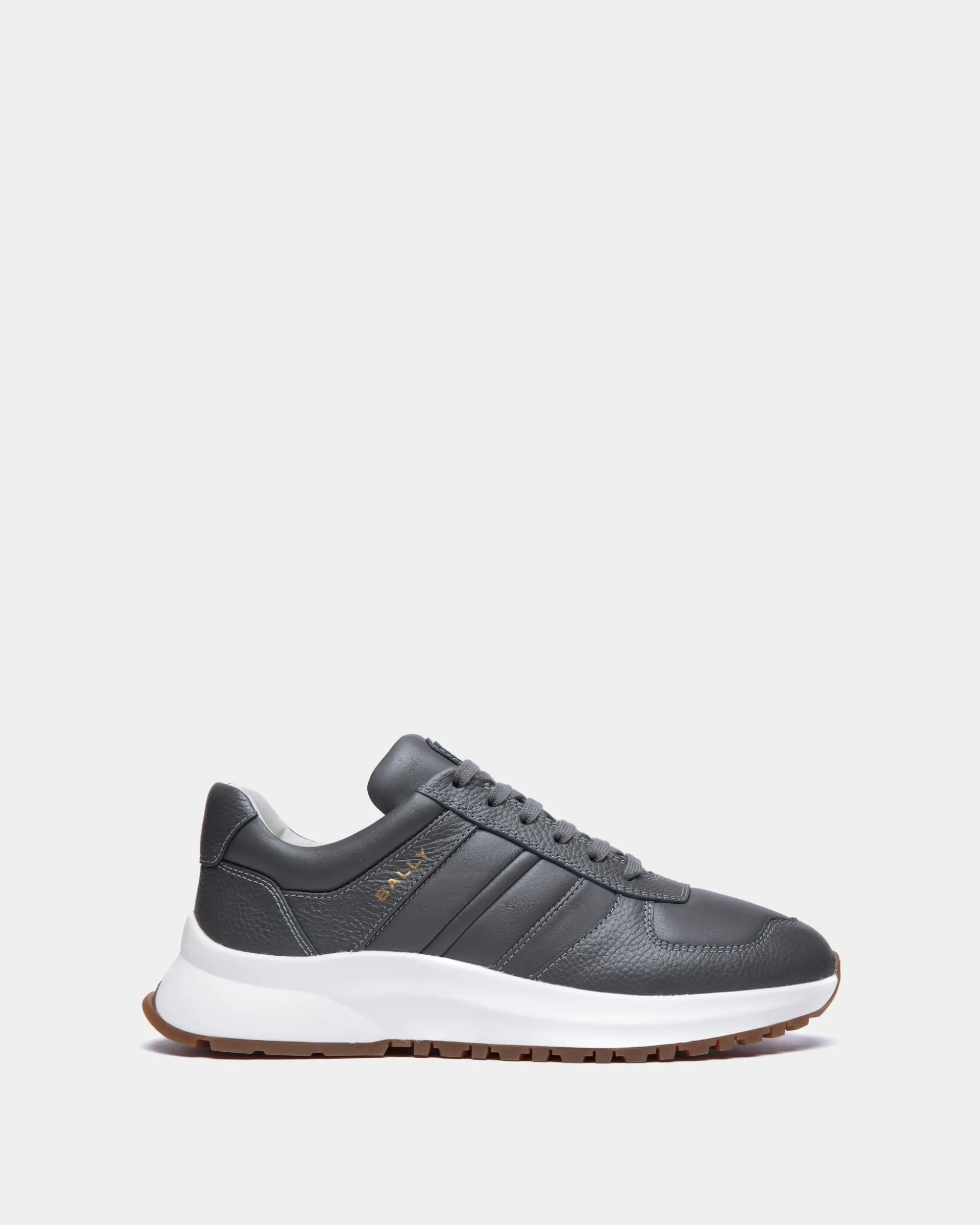 Outline Sneaker In Grey Grained Leather