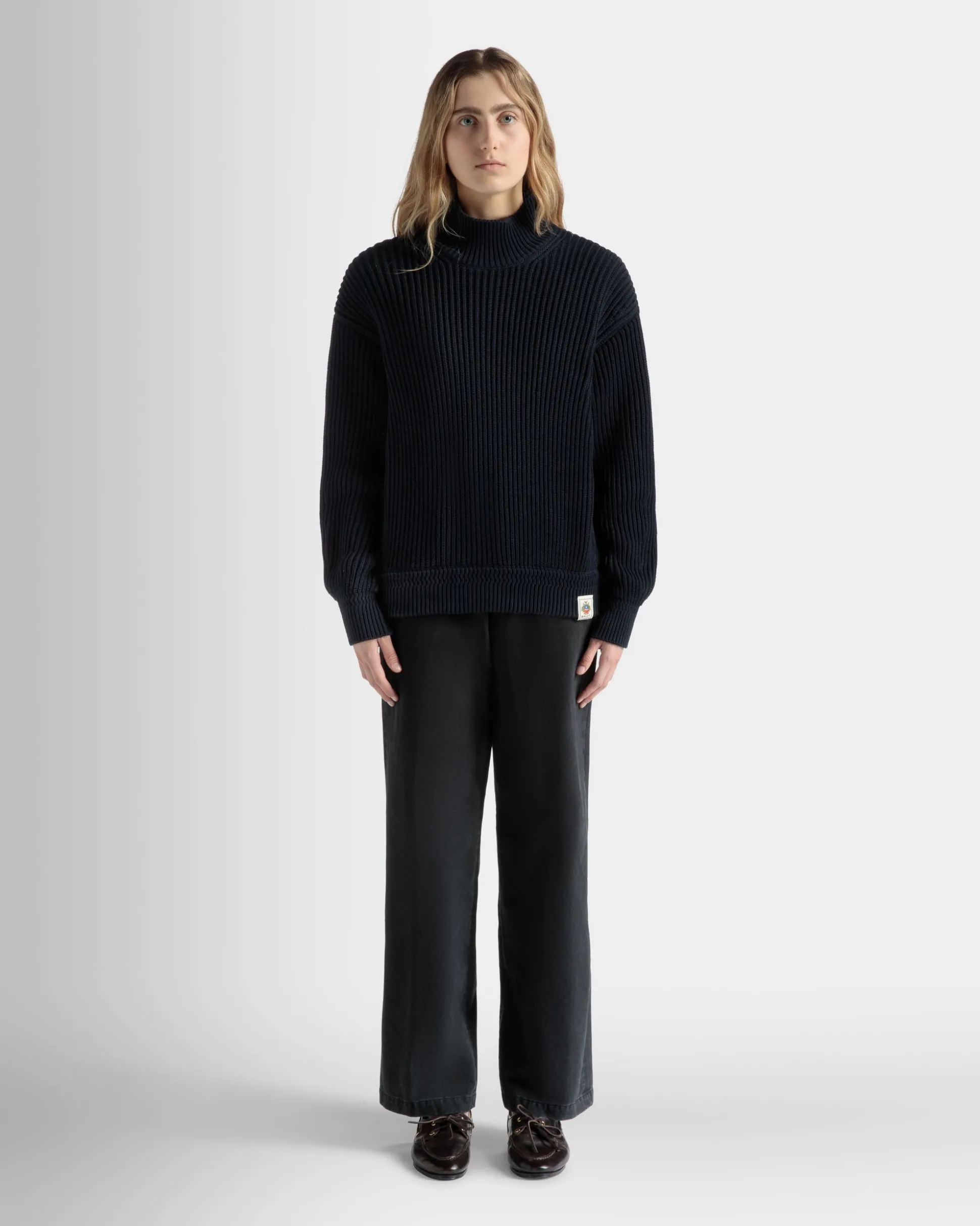 Turtle Neck in Navy Blue Cotton